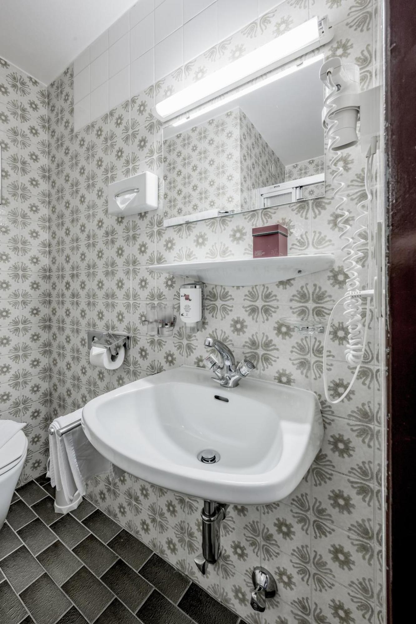 Hotel Sportiv By Vaya Obergurgl Ngoại thất bức ảnh